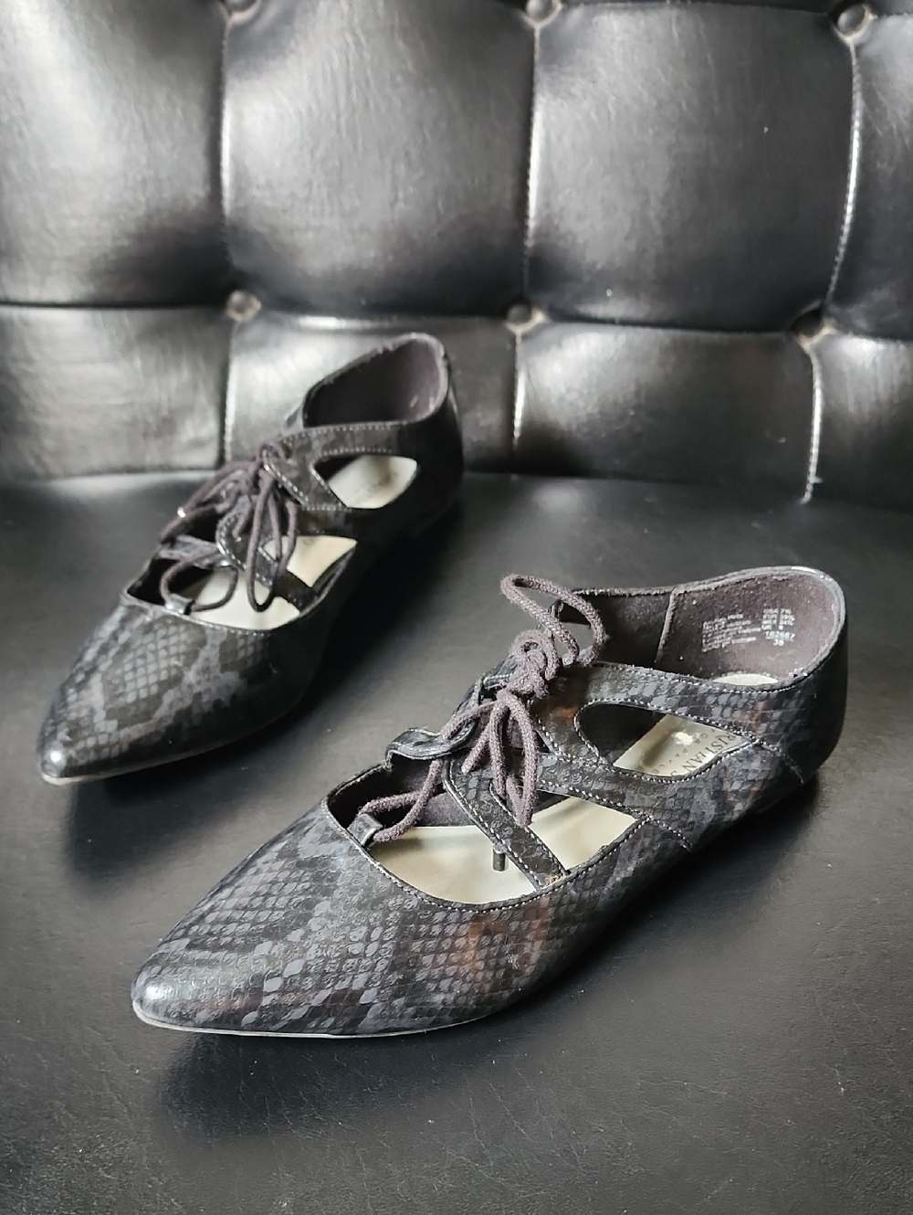 Christian Siriano Snakeskin Lace-Up Statement Ballet Flats Women's Size 7.5